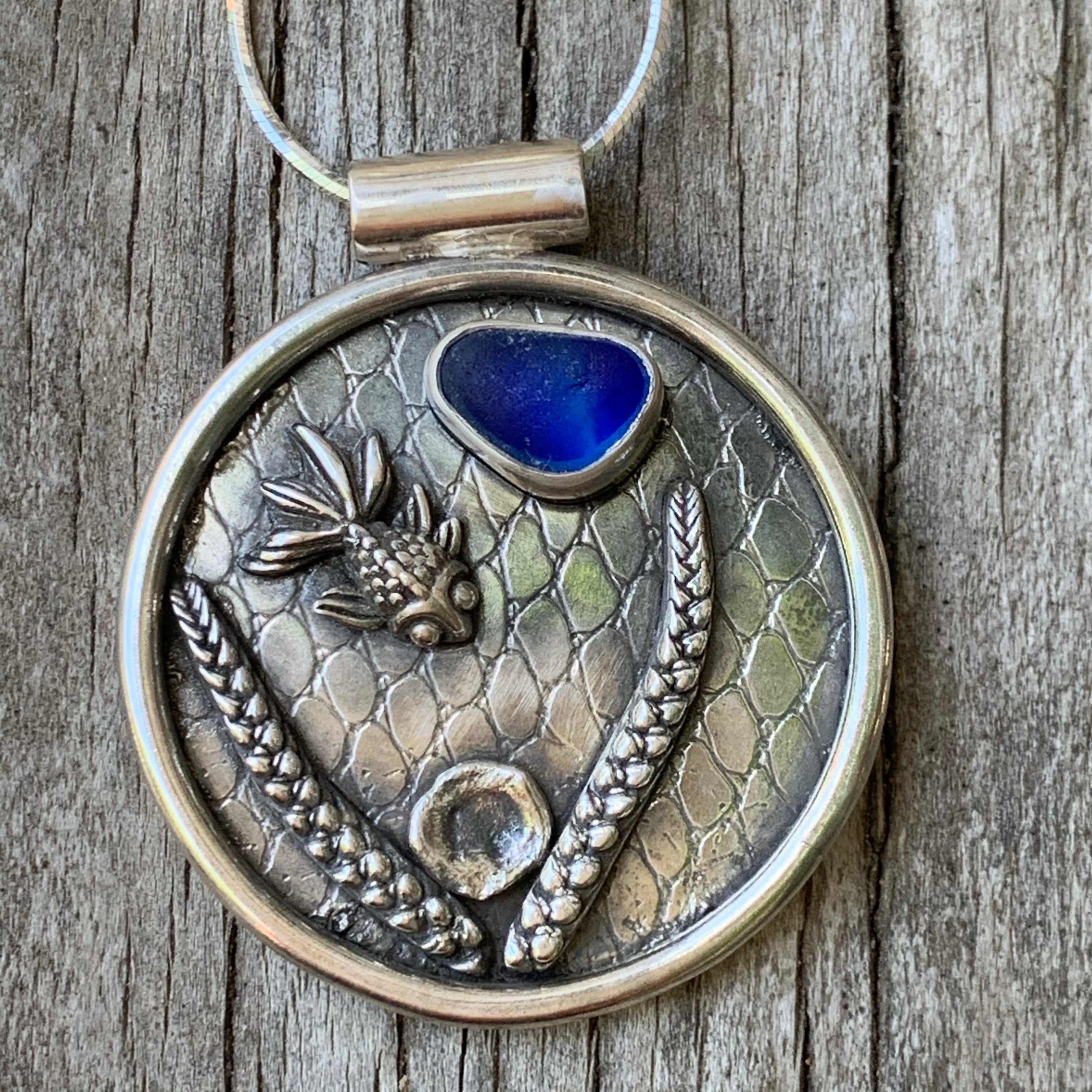 Swimming fish Pendant